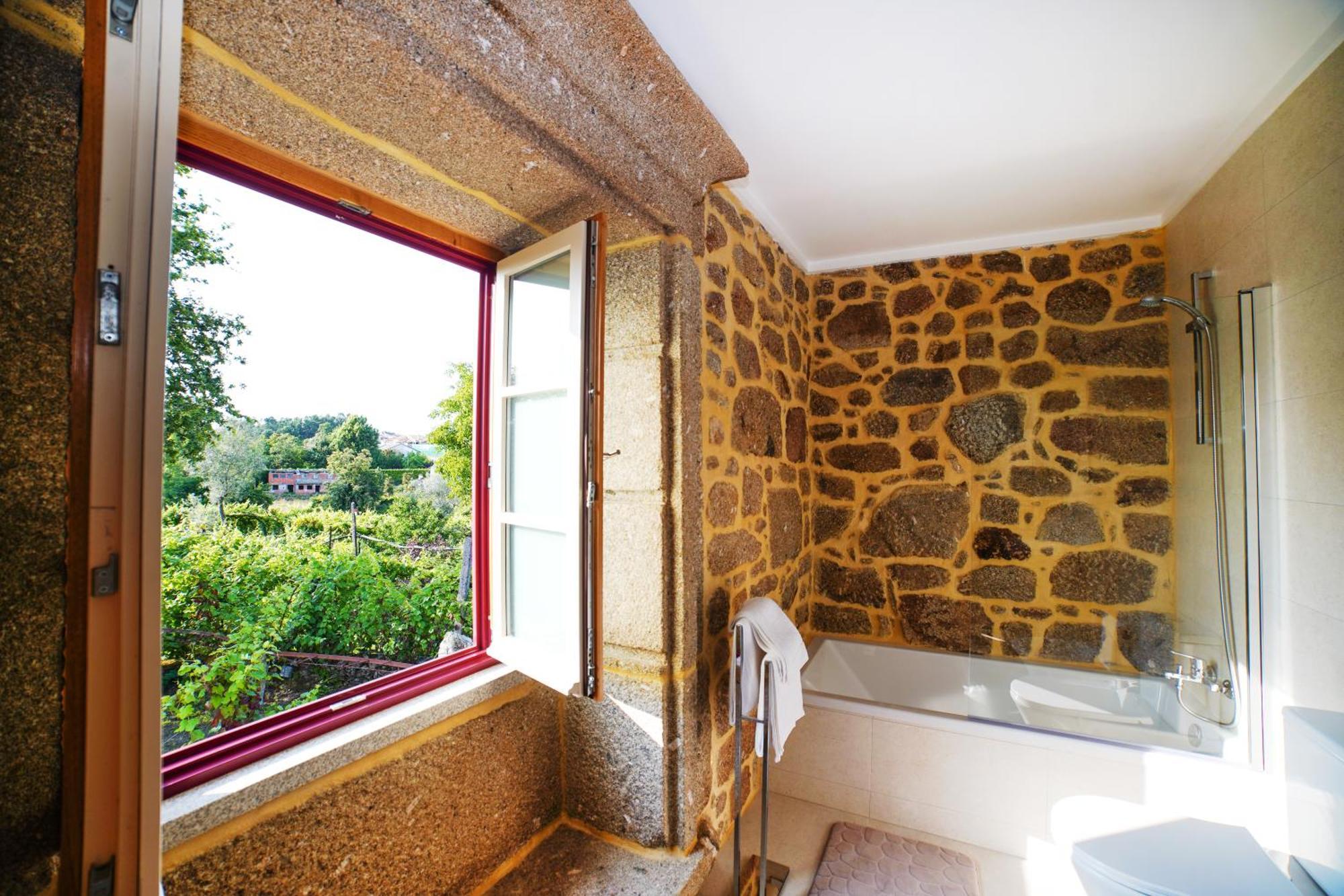 Casa Do Ribeiro Guest House Lago  Екстериор снимка