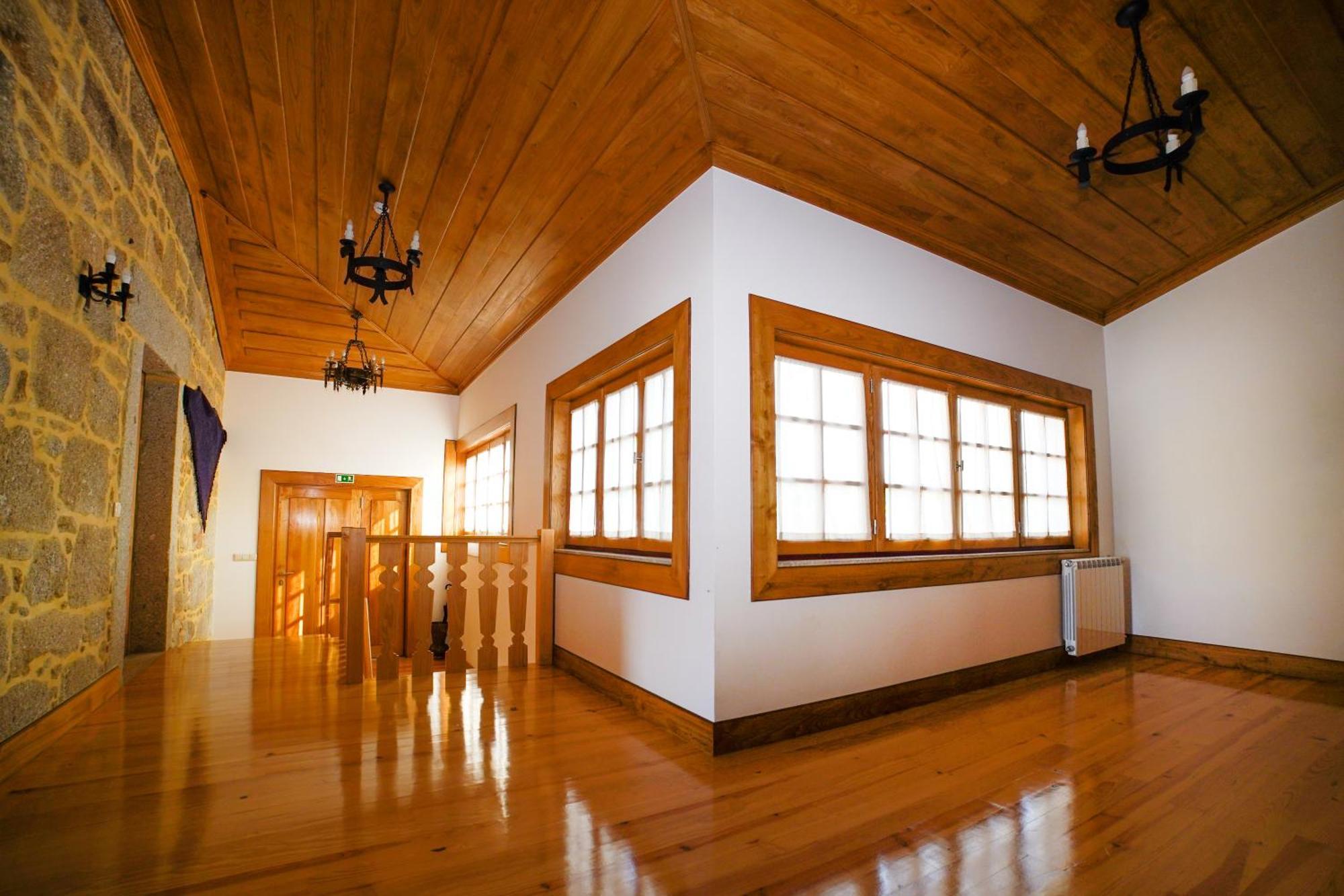 Casa Do Ribeiro Guest House Lago  Екстериор снимка